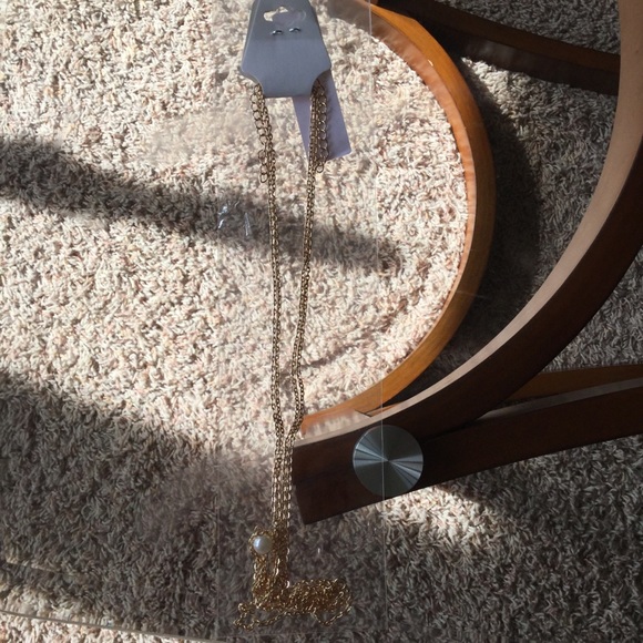 Faux Pearl Body Chain Gold Necklace NWT - Picture 3 of 8